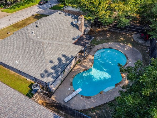 Home for Sale in Arlington TX