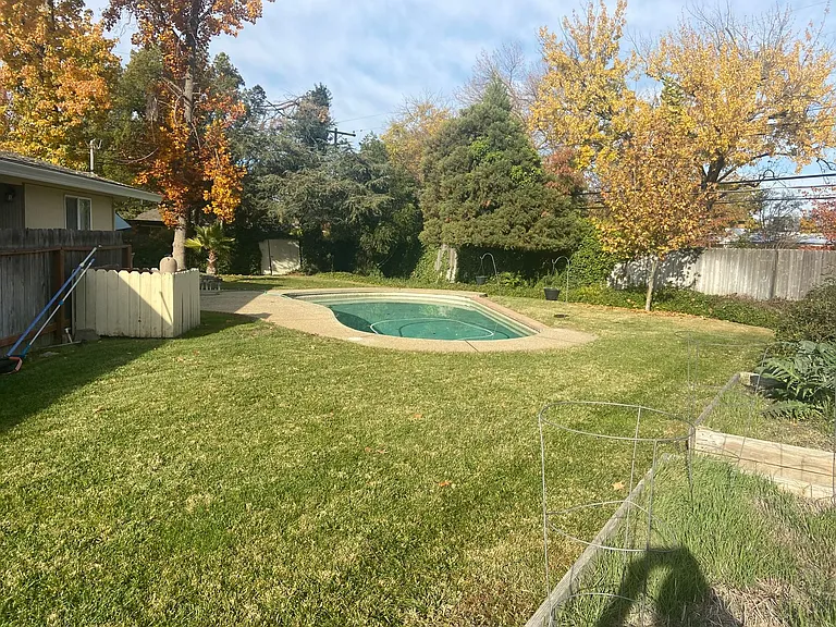 4937 Clear Cir — Photo 30