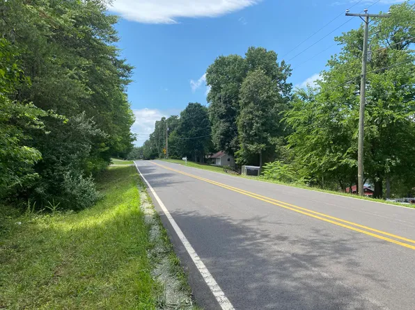 26-27 Scruggs Rd, Moneta, VA 24121