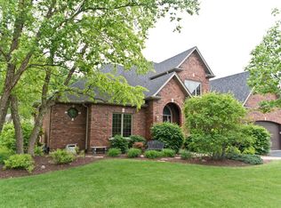 8 Ottawa Ct, Oswego, IL 60543