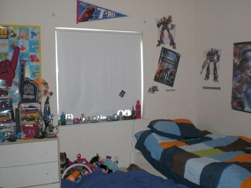 Thumbnail 10