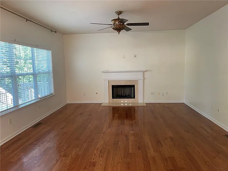 1023 Cassina Ct — Photo 6