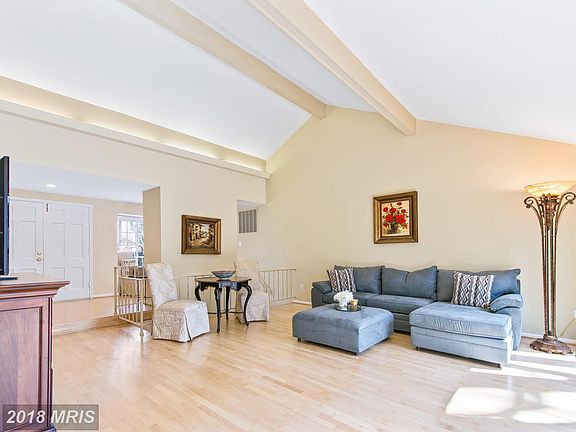 5th image of 9216 Copenhaver Dr