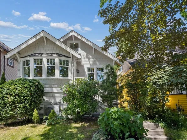 1255 E 23rd Ave, Vancouver, BC V5V 1Z1