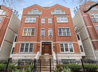 1306 W Fletcher St APT 2E, Chicago, IL 60657