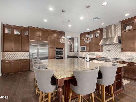 5th image of 3128 E DALEY Lane