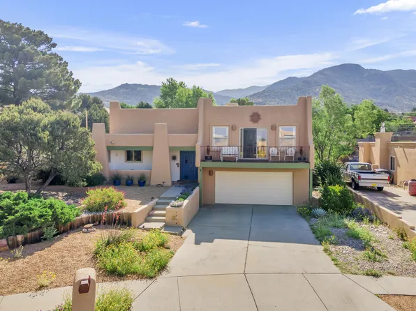 4904 Camino De Monte NE, Albuquerque, NM 87111