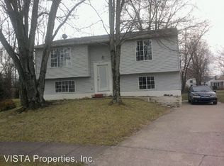 4702 Rustburg Pl, Worthington Hills, KY 40245