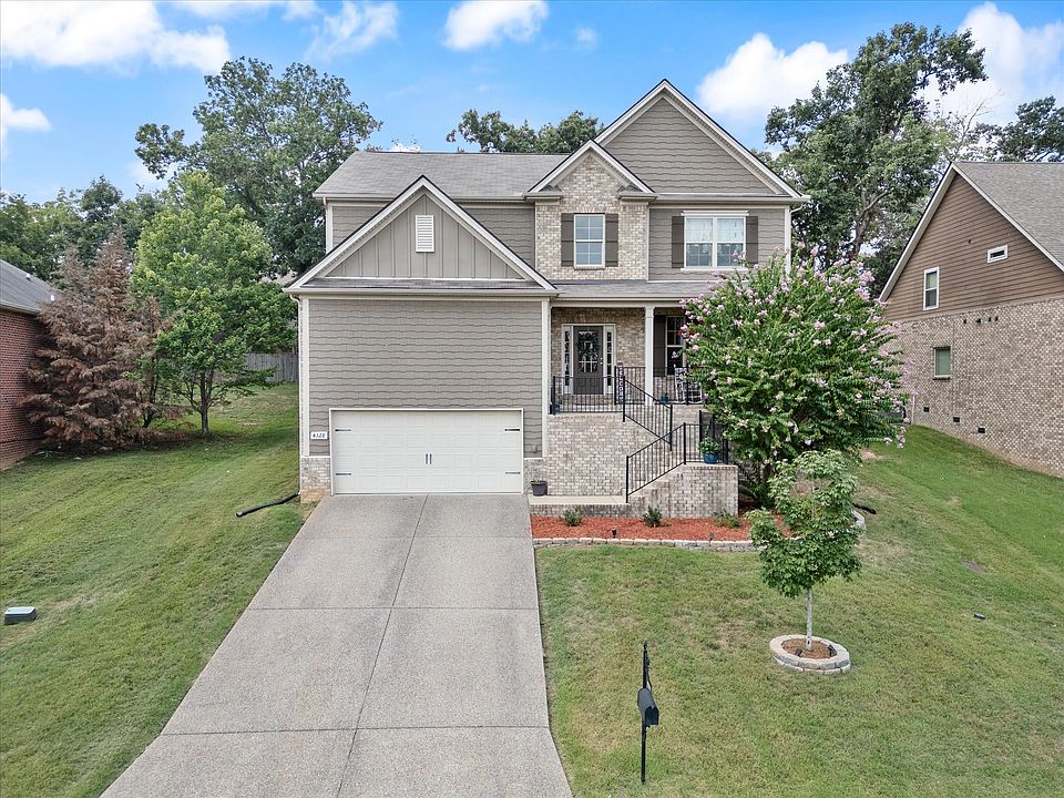 1st image of 4328 Silver Oaks Dr