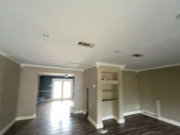 Additional Living Room