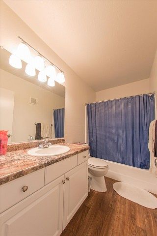 2nd image of 3417 Lebon Dr