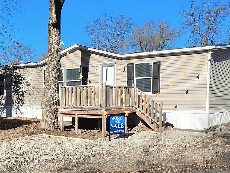 161 Rainbow Dr — Photo 16