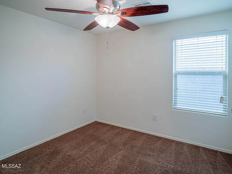 2011 W Mountain Pointe Dr — Photo 12