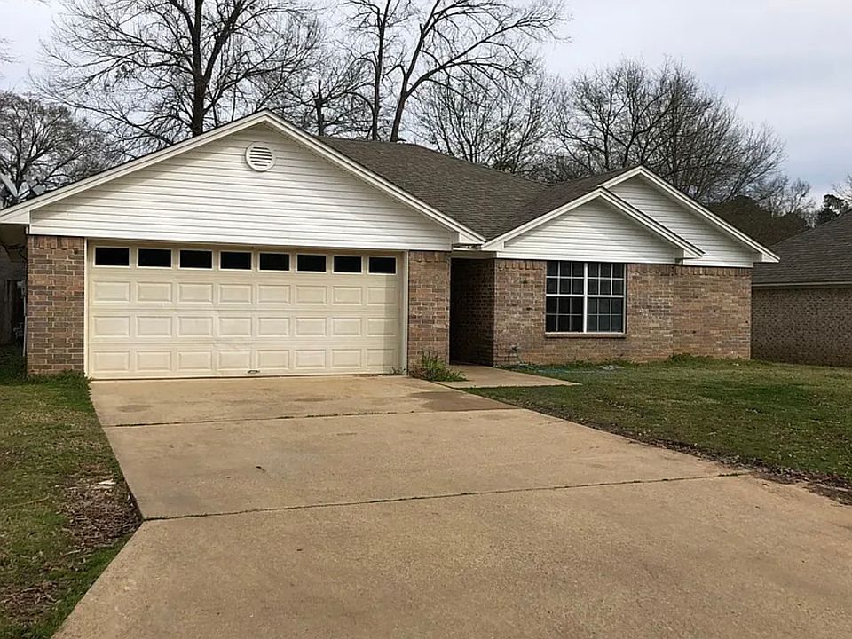 1st image of 63 Green Oak Cir