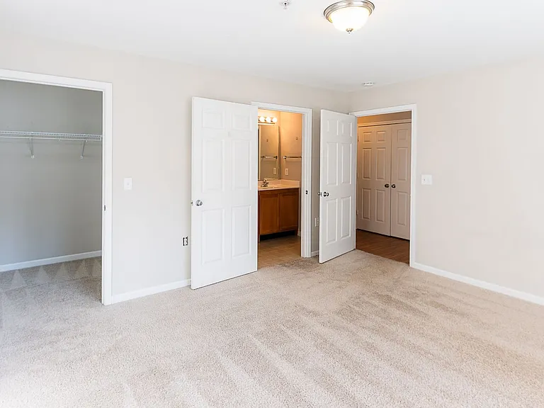 3712 Cotswold Ave #B — Photo 21