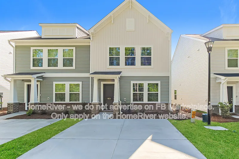 823 Coburg Ln