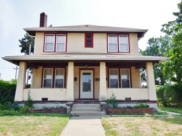415 Leavenworth St APT B, Manhattan, KS 66502