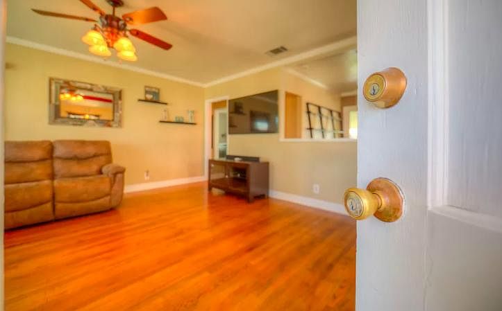 1st image of 5329 Ocana Ave