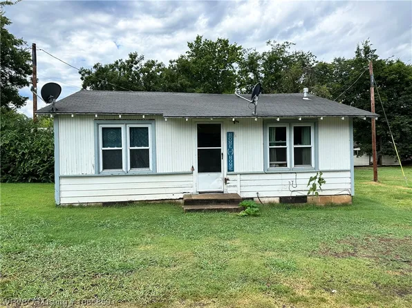 314 West Blvd, Poteau, OK 74953