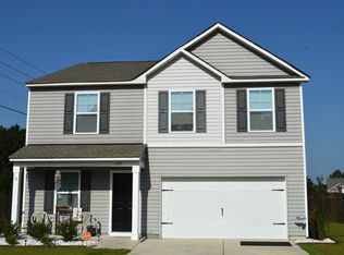 210 Carriagebrook Cir, Camden, SC 29020