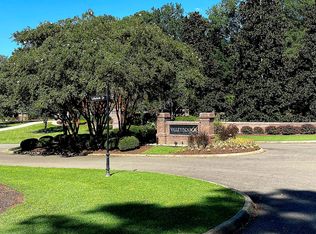 365 Valleybrook Dr, Columbus, MS 39702