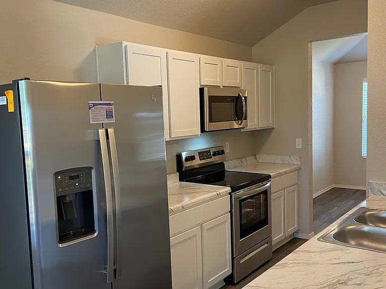 10413 Cypress Knee Dr — Photo 6