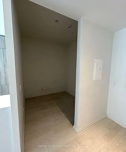 5 Soudan Ave #3009 — Photo 17