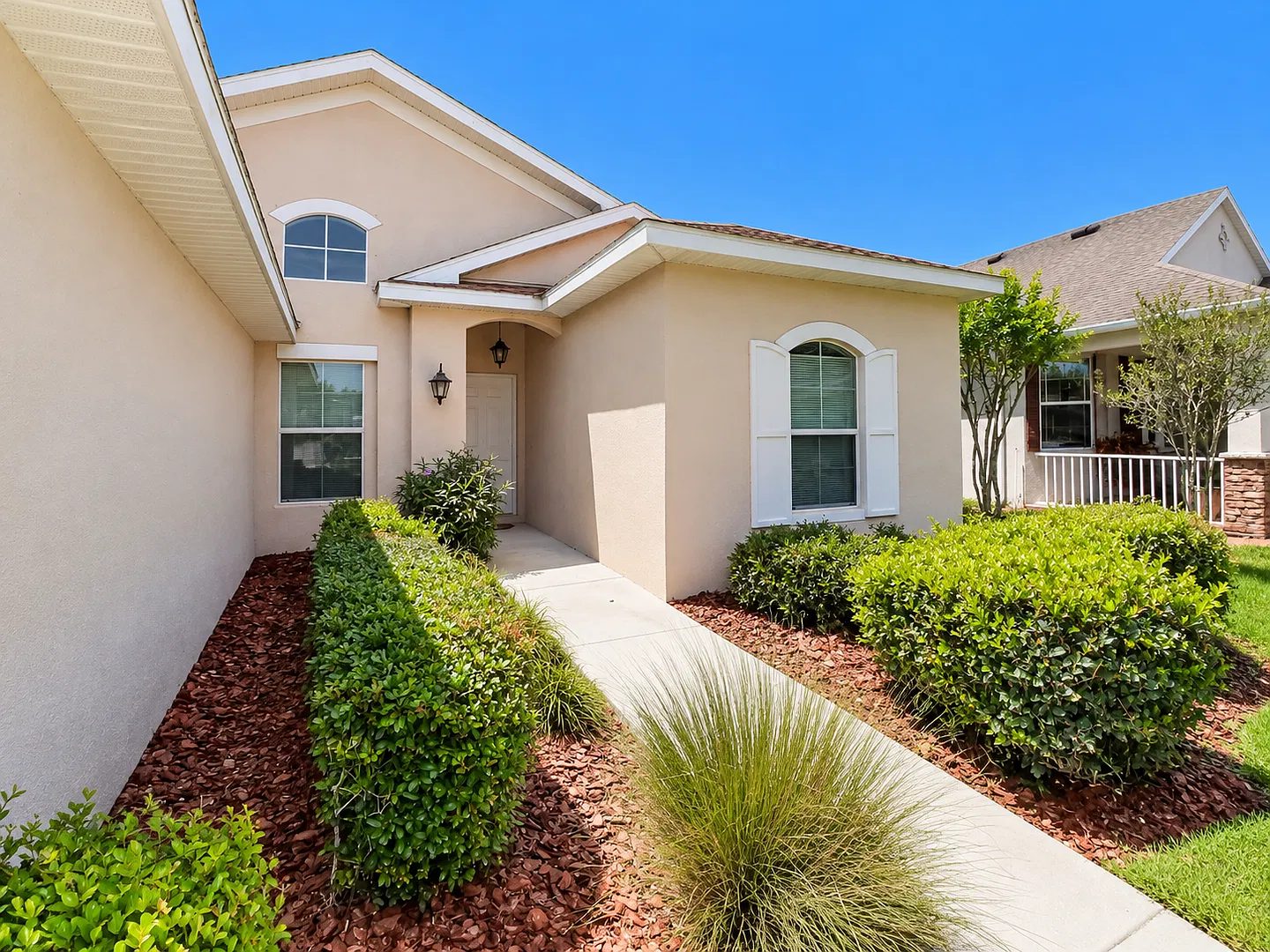 Gorgeous 4BD/2BTH Home on Meadow Oaks Golf Course! — Photo 3