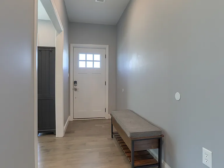 872 Whitetail Dr — Photo 5