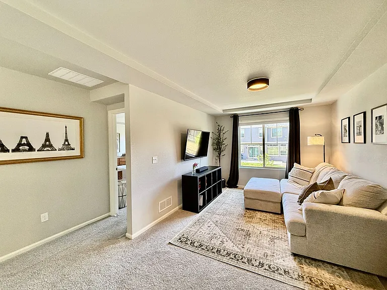 6828 Mineral Belt Dr — Photo 17