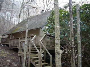322 Charter Hills Rd, Banner Elk, NC 28604