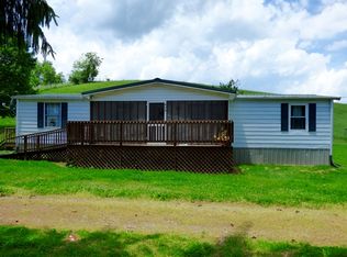 913 Davis Valley Rd, Rural Retreat, VA 24368