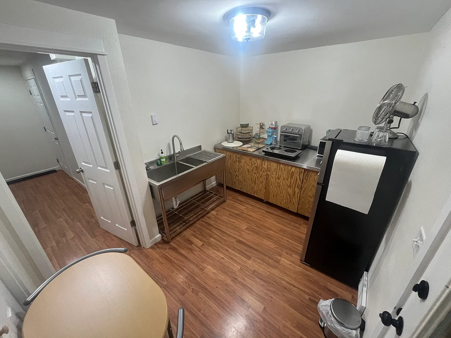 2 bed, 554 sqft, $1,350 — Photo 3
