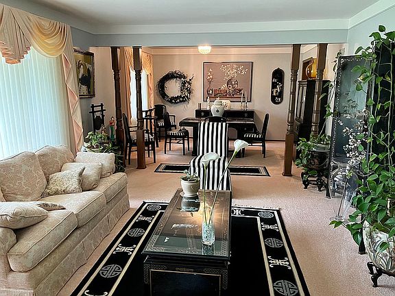 5th image of 30760 Balewood St
