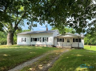 15984 Harris Rd, Defiance, OH 43512