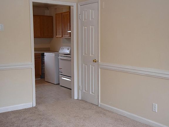 4th image of 2405 E Florida St APT C
