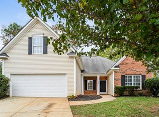 5001 Shocco Ln, Charlotte, NC 28215