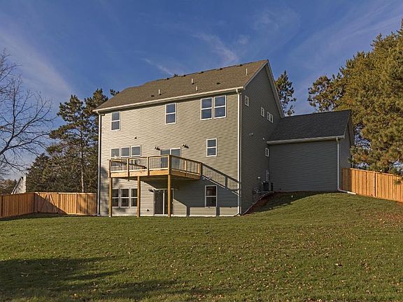 3rd image of 15515 Sunrise Cir W