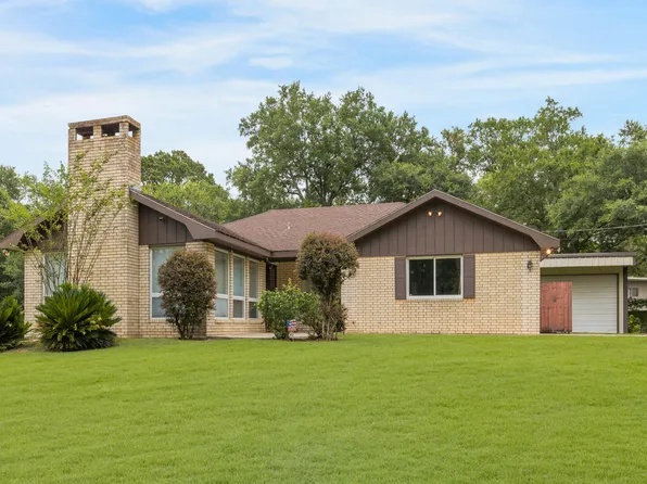 4909 Dolphin St, New Iberia, LA 70560