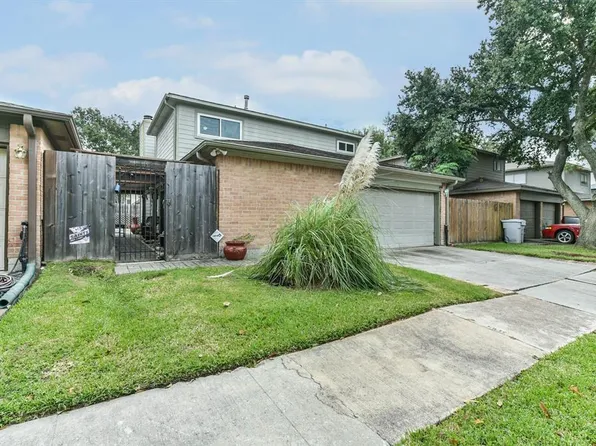 7834 Mauvewood Dr, Houston, TX 77040