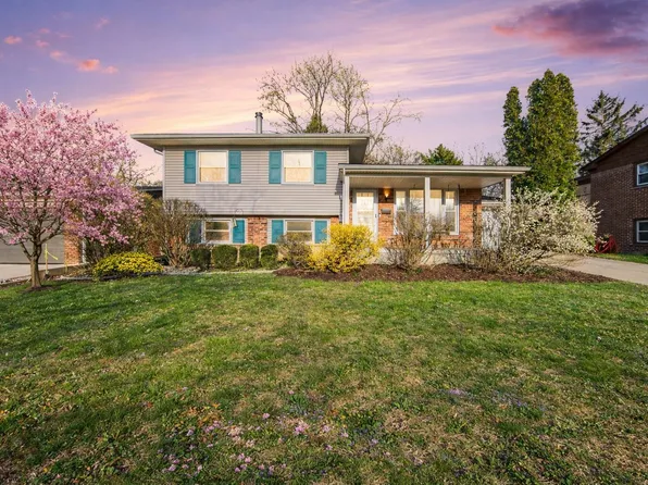 3630 Eli Dr, Ann Arbor, MI 48104