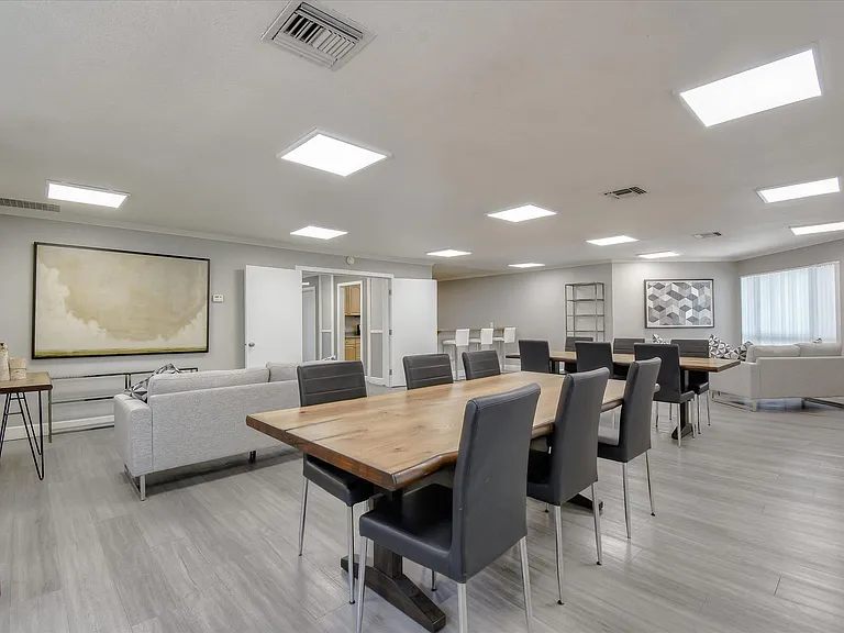 Civic Plaza Apartments — Photo 12