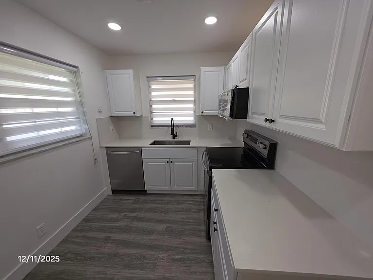 718 Whippoorwill Ln — Photo 15