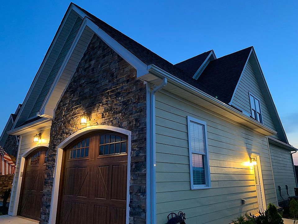 2nd image of 1295 Bradford Crossing Pl