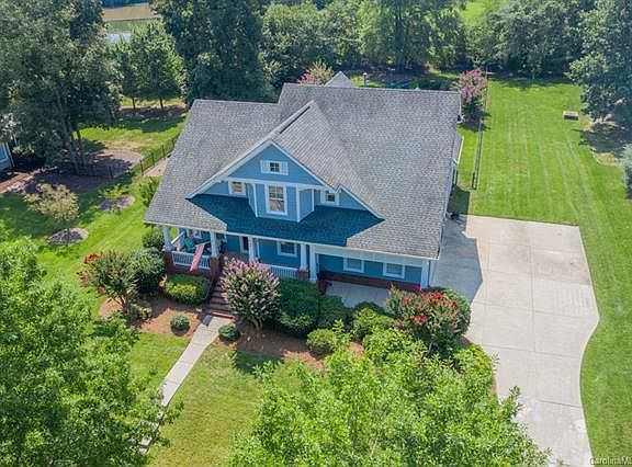 5th image of 526 Skybrook Dr