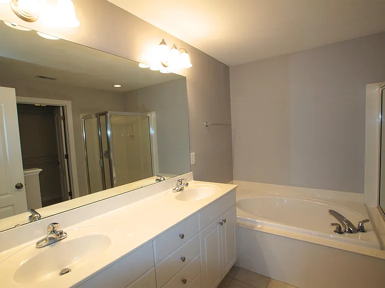 217 Anniston Ct — Photo 17