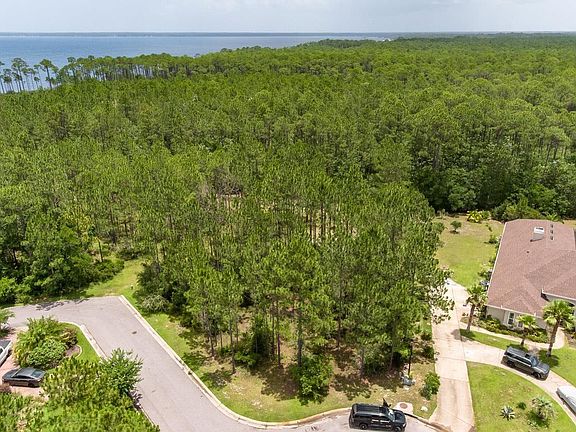 2nd image of 2036 Crown Pointe Blvd
