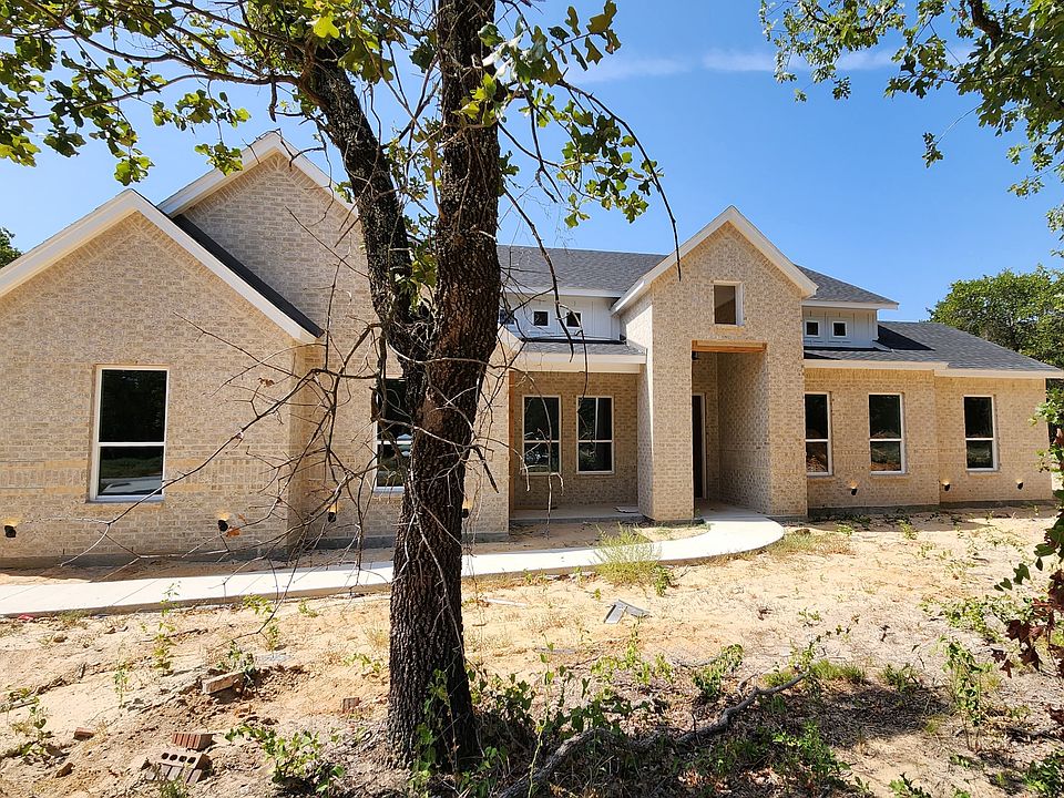 2nd image of Llano Way #7EJAQC