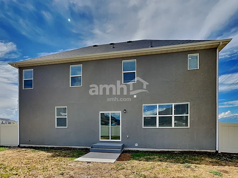 2054 E Silverado Ln — Photo 25