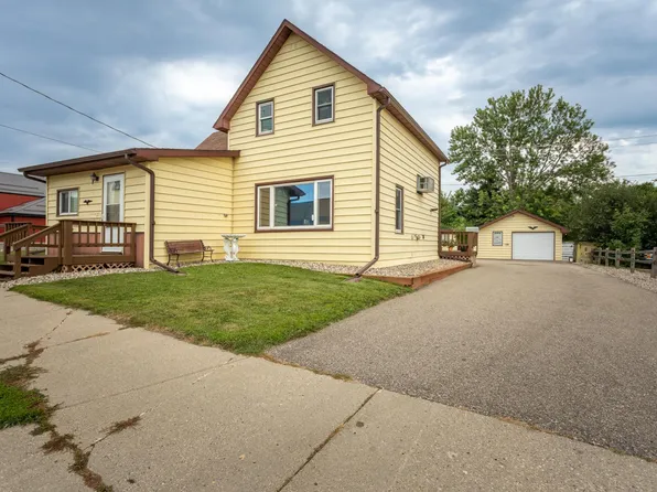 23 1st Ave SW, Glenwood, MN 56334